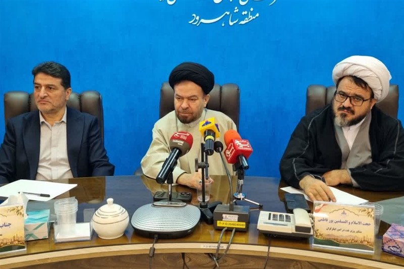 مشاور وزیر نفت: بهبود حقوق ایثارگران صنعت نفت را پیگیری می‌کنیم