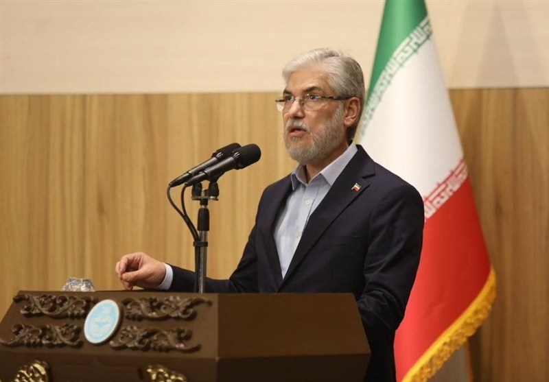 وزیرعلوم: با آشوبگران و برهم‌زنندگان نظم دانشگاه‌ها برخورد می‌کنیم