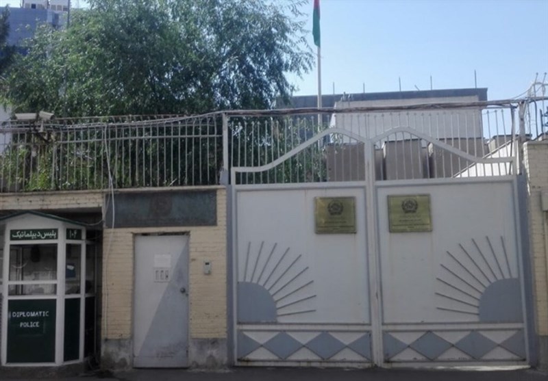 طالبان: انتقال اموال تجاری مهاجران به افغانستان نیازمند تأیید رسمی است