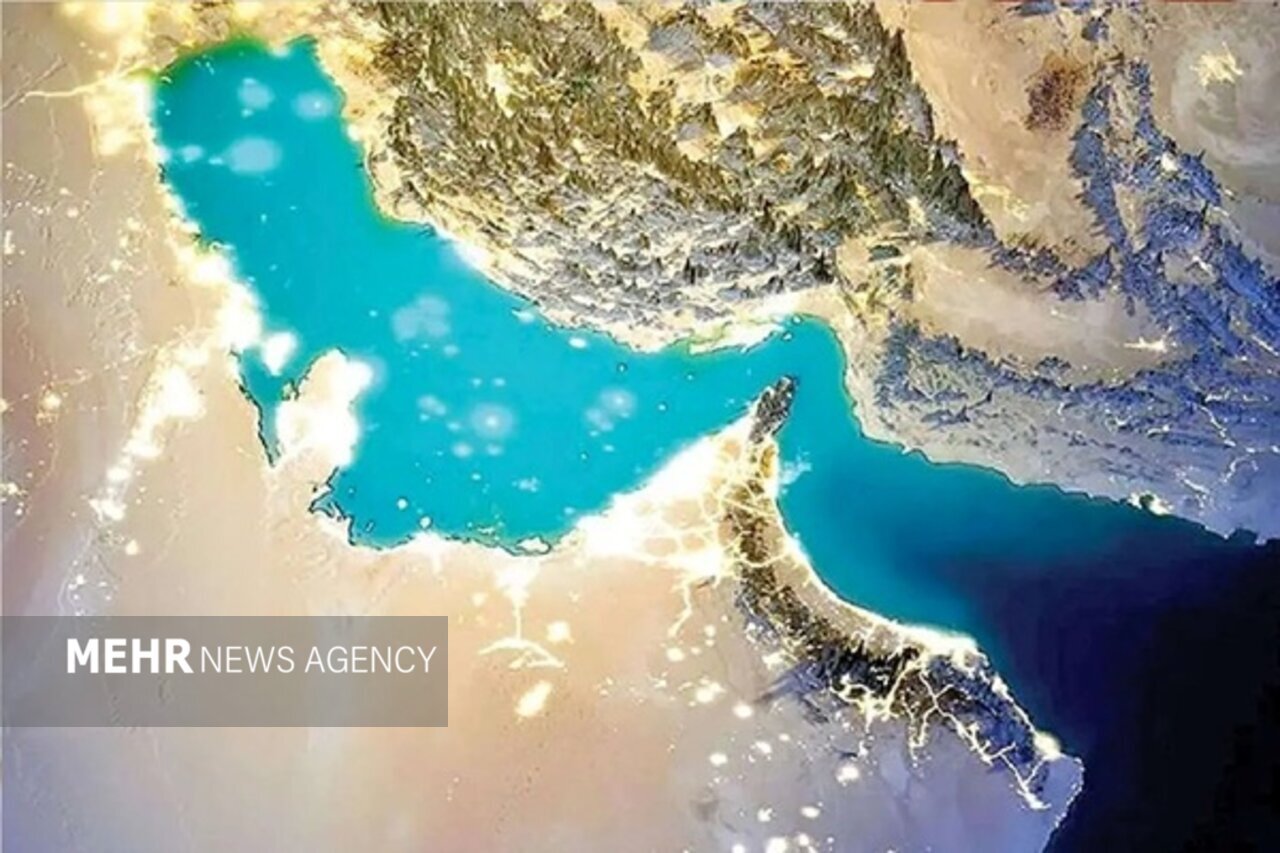 شناورها از ترتیبات ایرانی تردد از تنگه هرمز پیروی کنند