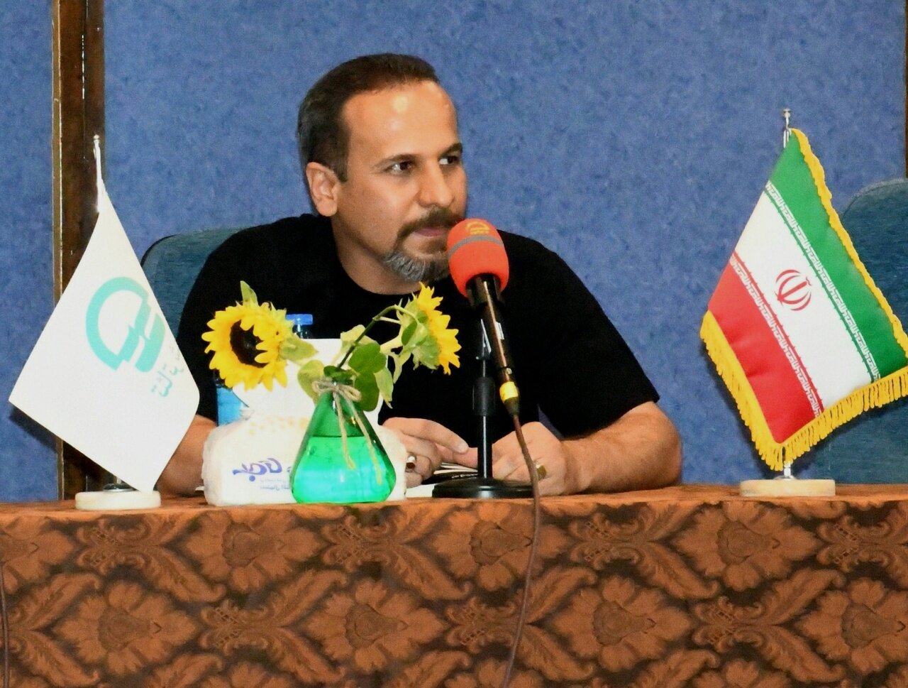 آثار برگزیده در نام داستان کوتاه «درانگ» مشخص شدند.