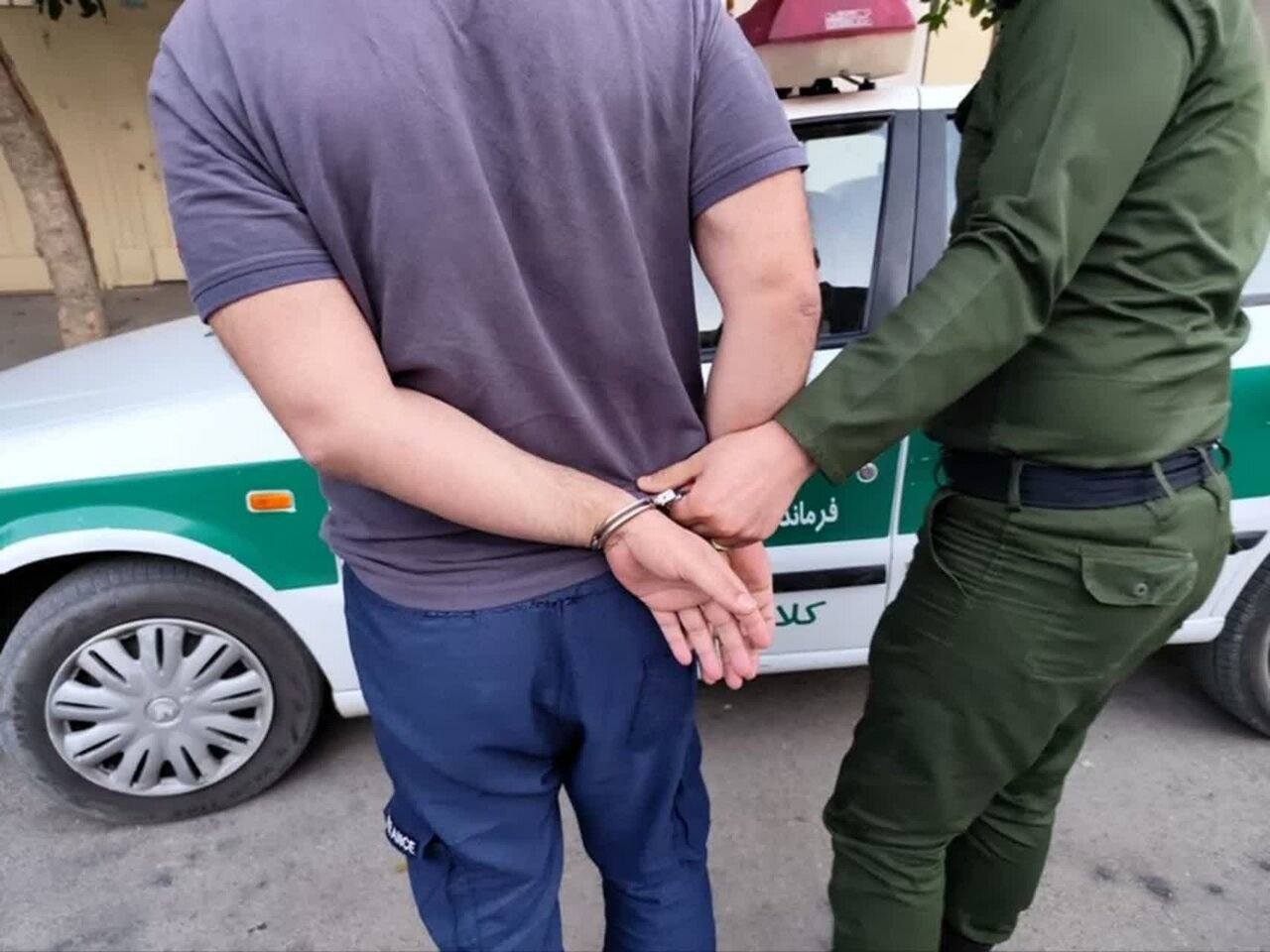 عربی: کلاهبردار حرفه ای اینترنتی در پیشوا دستگیر شد