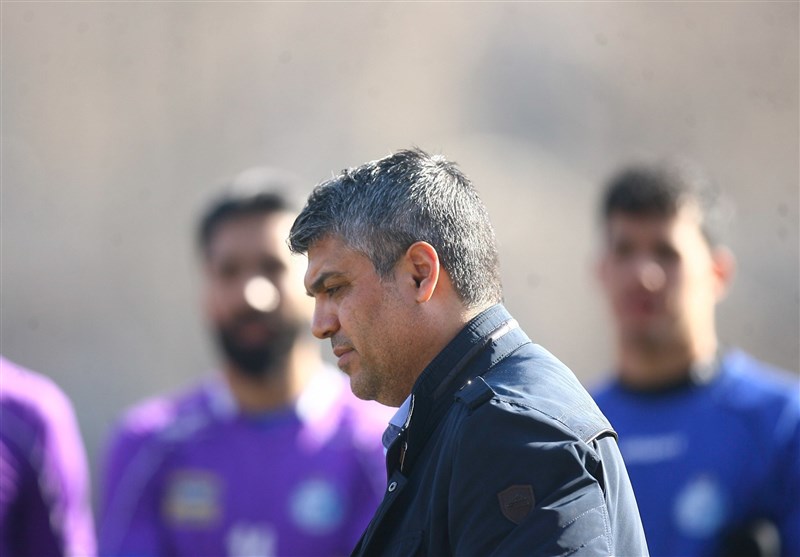 همدانی: رهبر شهید با درجه بسیار رفیع از بین ما رفتند