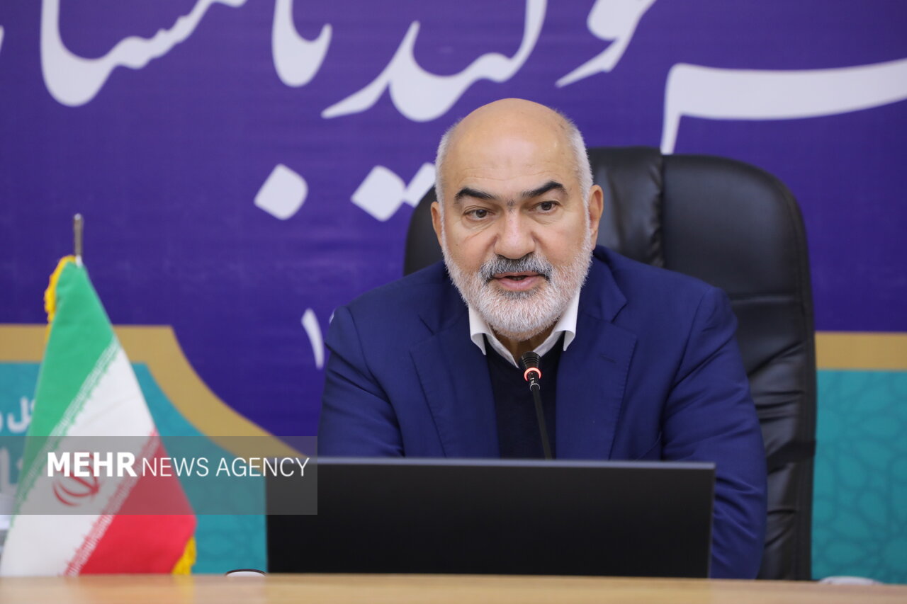 بانک‌ها در خوزستان به صورت ۱۰۰ درصدی باید فعالیت کنند