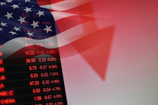 سقوط اعتماد اقتصادی در آمریکا؛ تورم و بحران سوخت عامل نارضایتی
