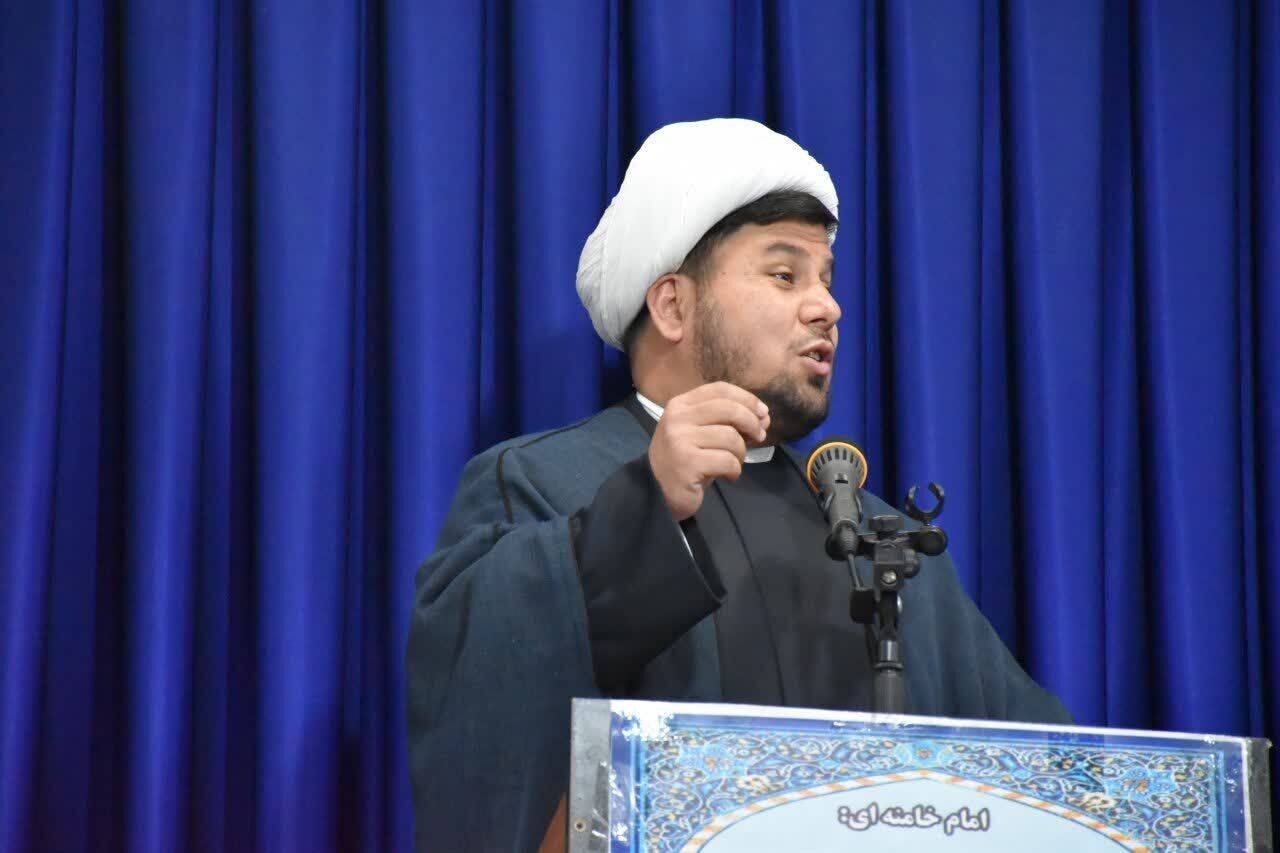 عزیزی: انسجام ملی راهبرد شکست روایت دشمن است