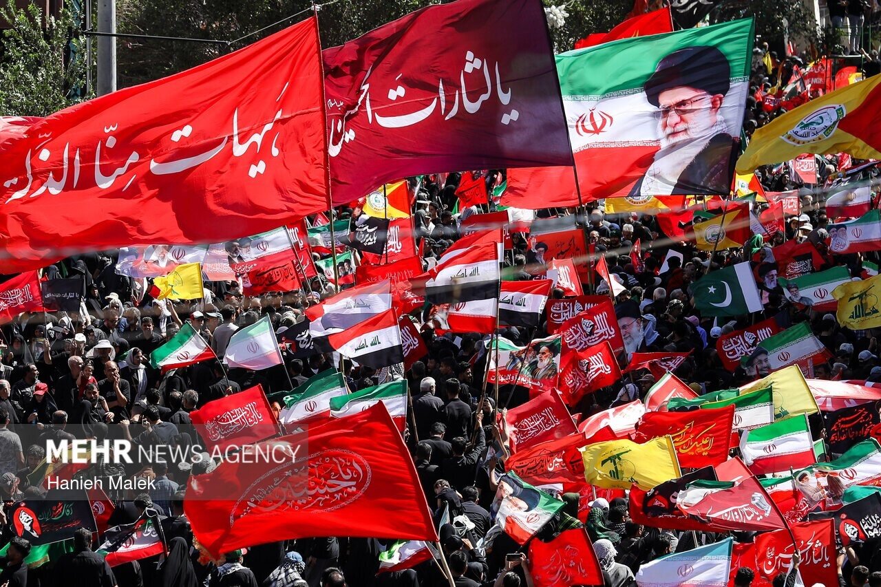 لبیک جمعی از مسئولان ادوار به فرمان انتقام از عاملان شهادت رهبر شهید