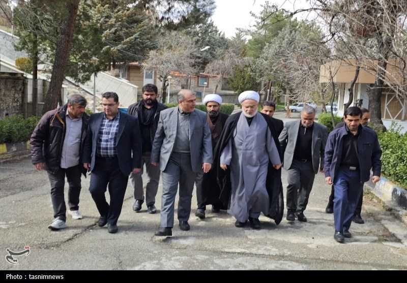 بازدید نماینده ولی‌فقیه در کردستان از مراکز آسیب‌دیده+تصاویر