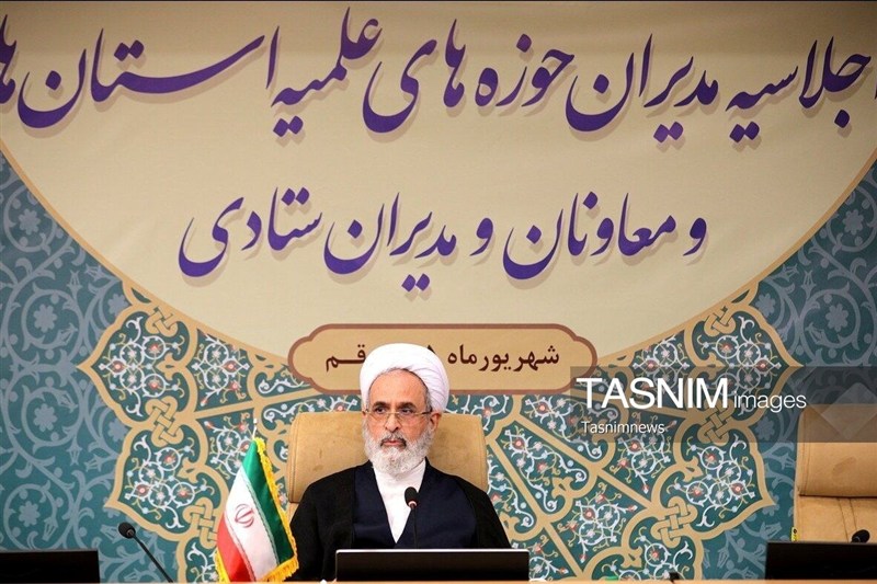 تأکید آیت‌الله اعرافی برتربیت عالمان تراز تمدنی وپاسخگوی نیازهای جهانی