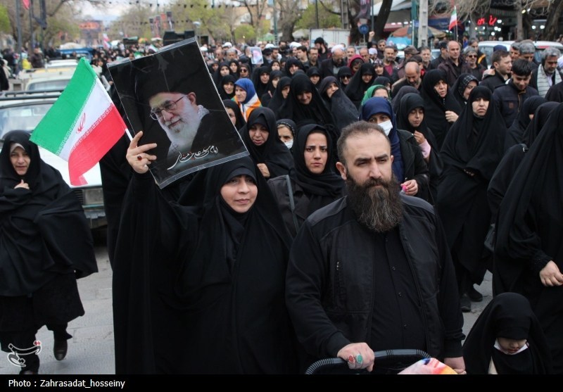 عید فطر رنگ وحدت در مسیرهای منتهی به نماز وحدت بخش