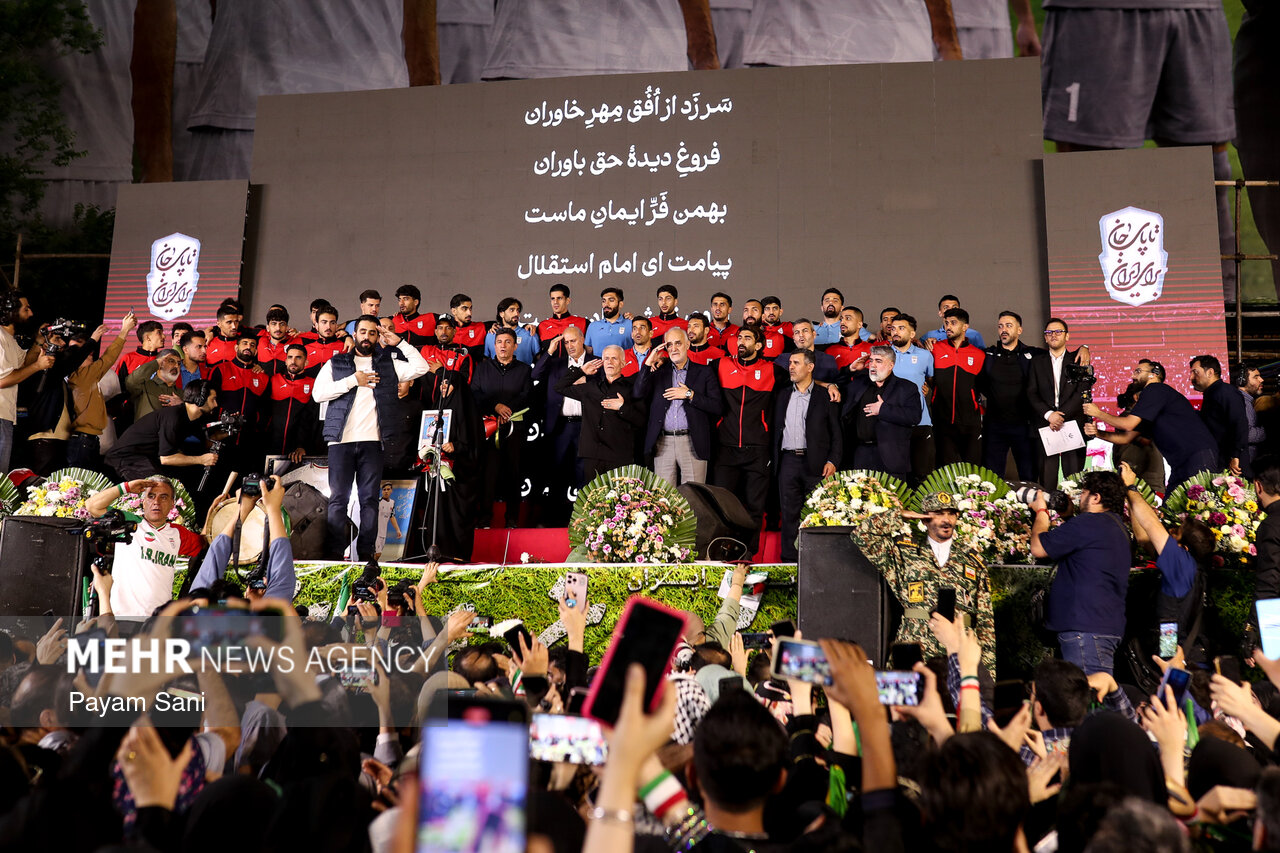 تاج: وضعیت ویزای بازیکنان تیم ملی هنوز مشخص نیست