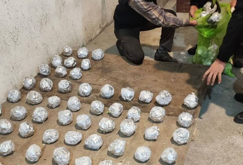 کشف مواد مخدر از محموله کلم در مرز آستارا