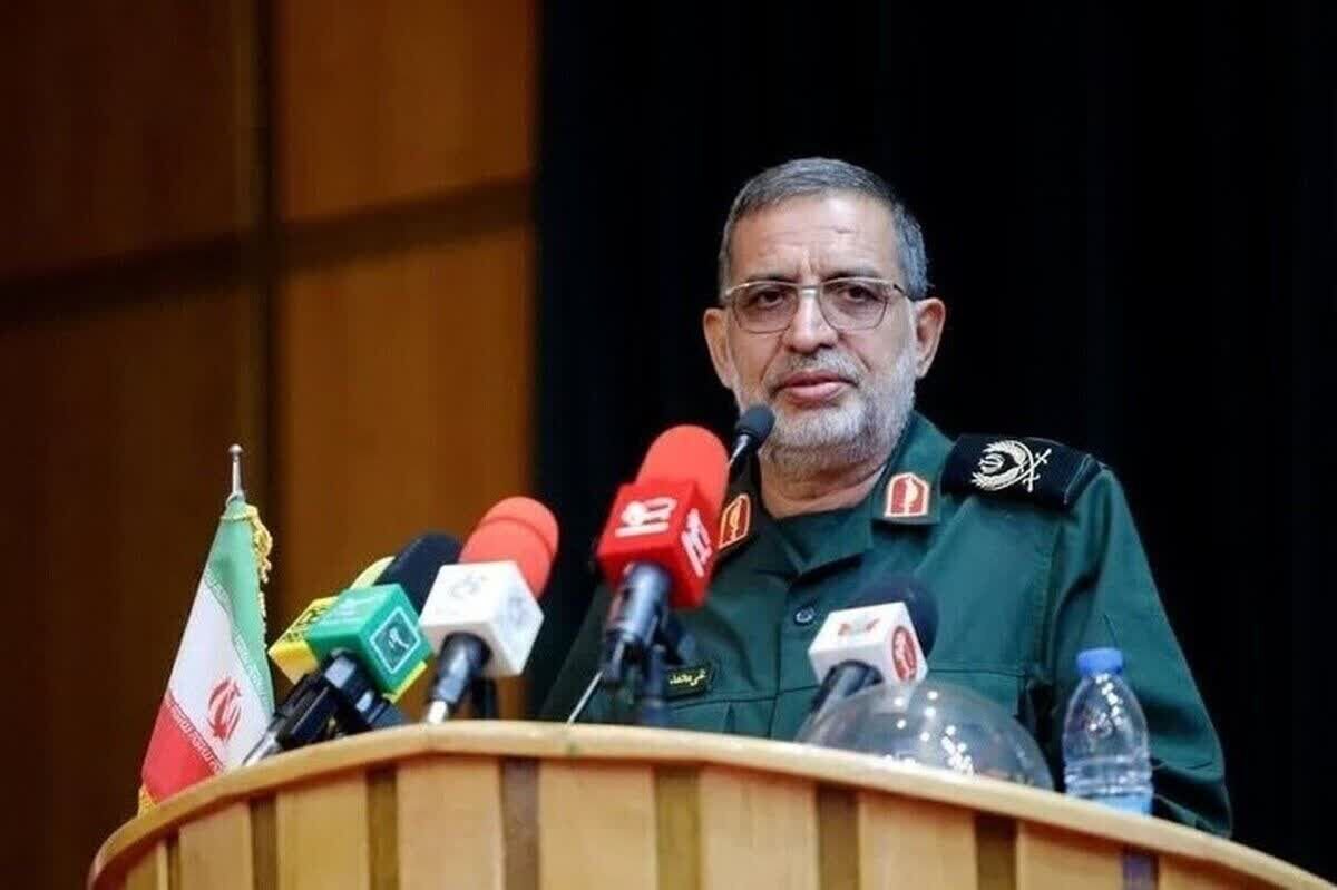 اصحاب رسانه هرمزگان: شهید نائینی برملا کننده ماهیت دشمن بود