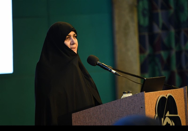 راه‌اندازی ستاد پشتیبانی جنگ بانوان در اصفهان