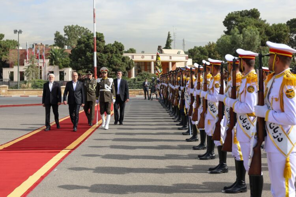پزشکیان عازم نیویورک شد؛ رئیس جمهور: با قدرت از مواضع ایران دفاع می‌کنیم