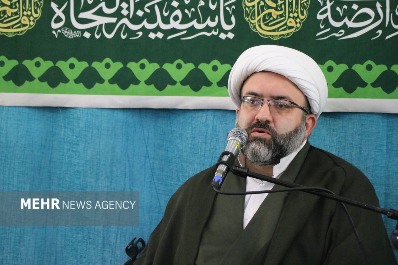 فتاحی: ملت ایران بر سر چهارراه تمدن ایستاده است