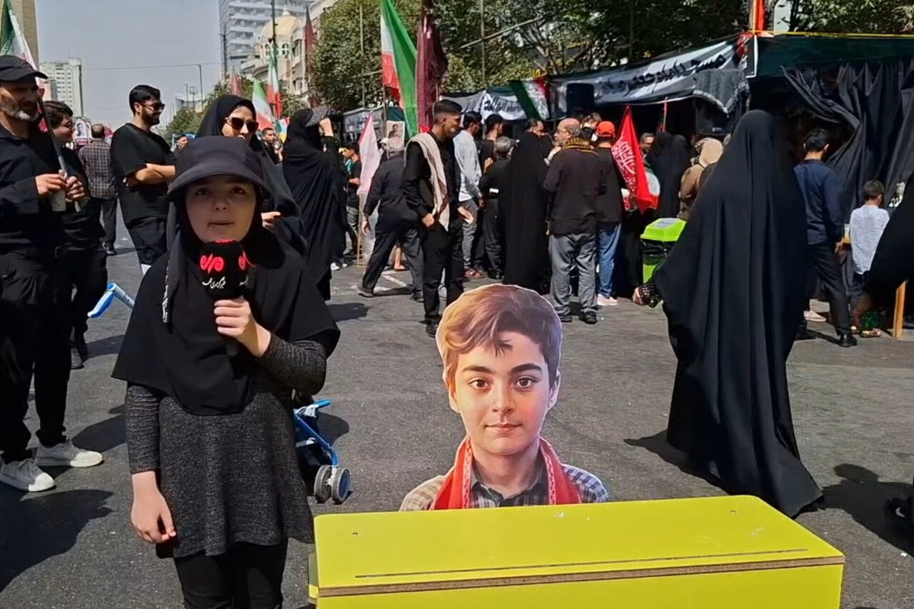یاد شهدای میناب در پیاده‌روی جاماندگان اربعین مشهد