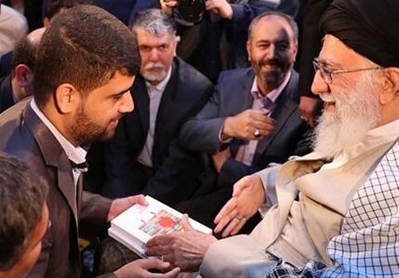 خارجی‌هایی که به عشق آقا فارسی یاد گرفتند