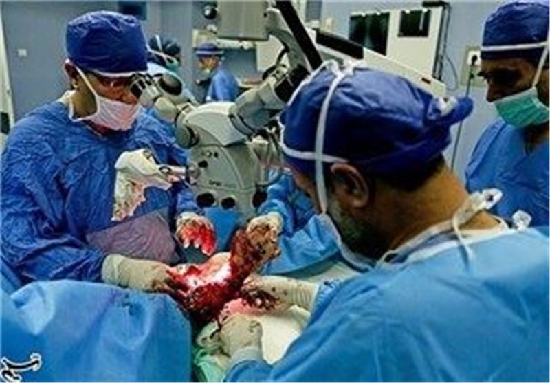 پیوند موفق دست قطع‌شده در بیمارستان شهید چمران بروجرد