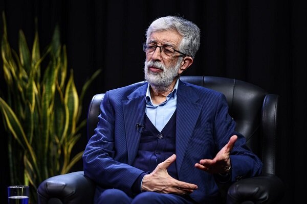 حدادعادل: پیروزی عزتمندانه در جنگ، بهترین تسلی برای خانواده شهداست