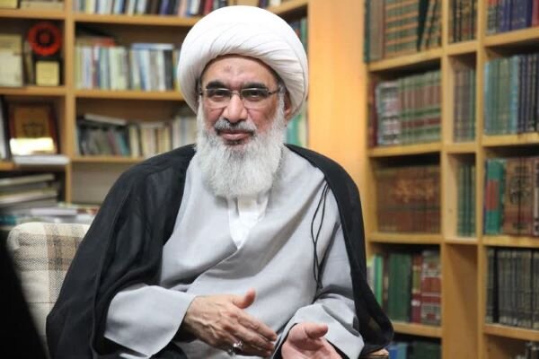 امام جمعه بوشهر: ظرفیت‌های اقتصادی جنوب کشور فعال شود