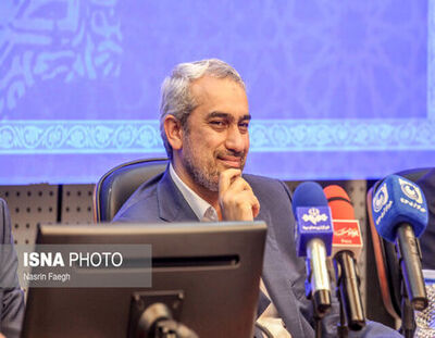 شهرخبر - خبر پر سروصدای وزیر اقتصاد؛ سود دلاری ۱۲ درصدی از کجا پرداخت می شود؟/ تکرار یک تجربه تلخ دیگر؟