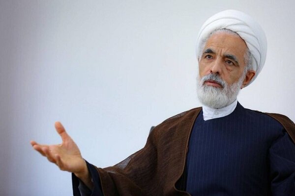 معاون رئیس جمهور: دولت از تفویض اختیارات به استانداران حمایت می‌کند