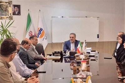 تبدیل وضعیت کارکنان ایثارگر منطقه آزاد قشم آغاز شد