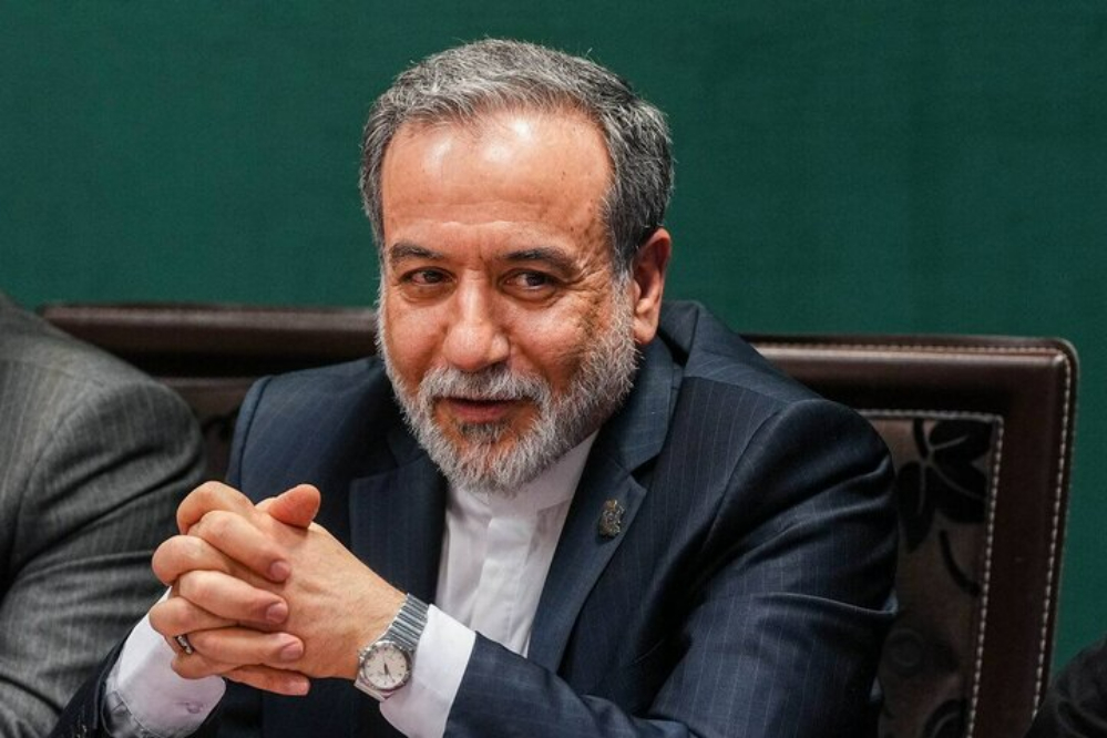 قدردانی عراقچی از کشورهای شرکت‌کننده در مراسم بزرگداشت قائد شهید