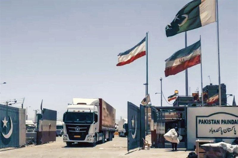 تظاهرات در «تربت» پاکستان علیه محدودیت‌های تجاری با ایران