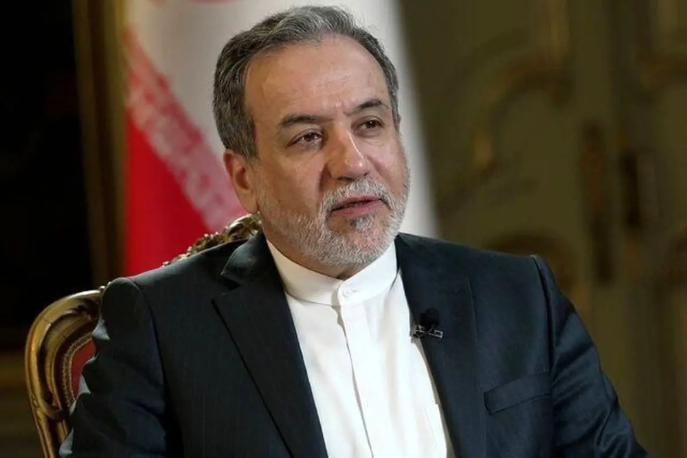 عراقچی: افغانستان و پاکستان اختلافات را با گفت‌وگو حل کنند