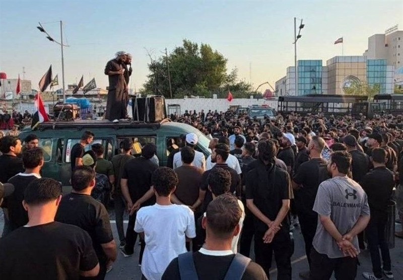 تظاهرات گسترده عراقی‌ها در برابر کنسولگری کویت