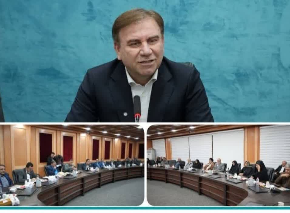 استاندار بوشهر: دولت برای بهبود معیشت مردم برنامه دارد