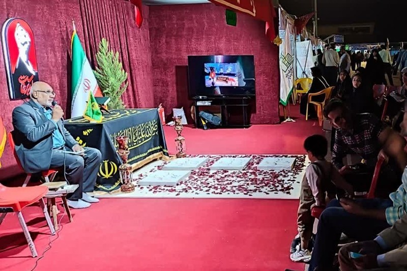 برگزاری شب شعر ققنوس در گرامیداشت 2750 شهید چهارمحال و بختیاری