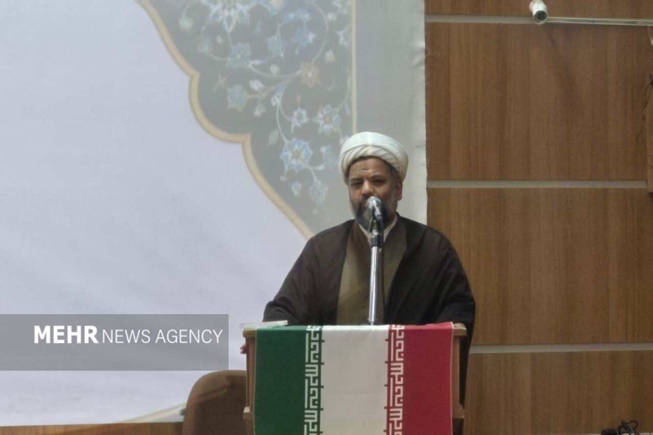 باقربیک: اختلافات نباید موجب ازهم‌گسیختگی جامعه شود