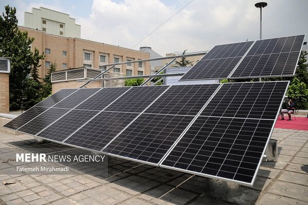 خورشید در خدمت شبکه برق است. راه حل مردم برای عدم تعادل انرژی
