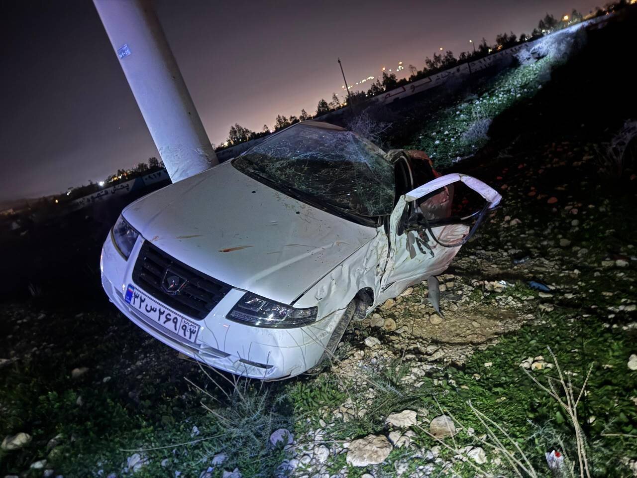 واژگونی خودرو در محور جم به سیراف  ۲ مصدوم داشت