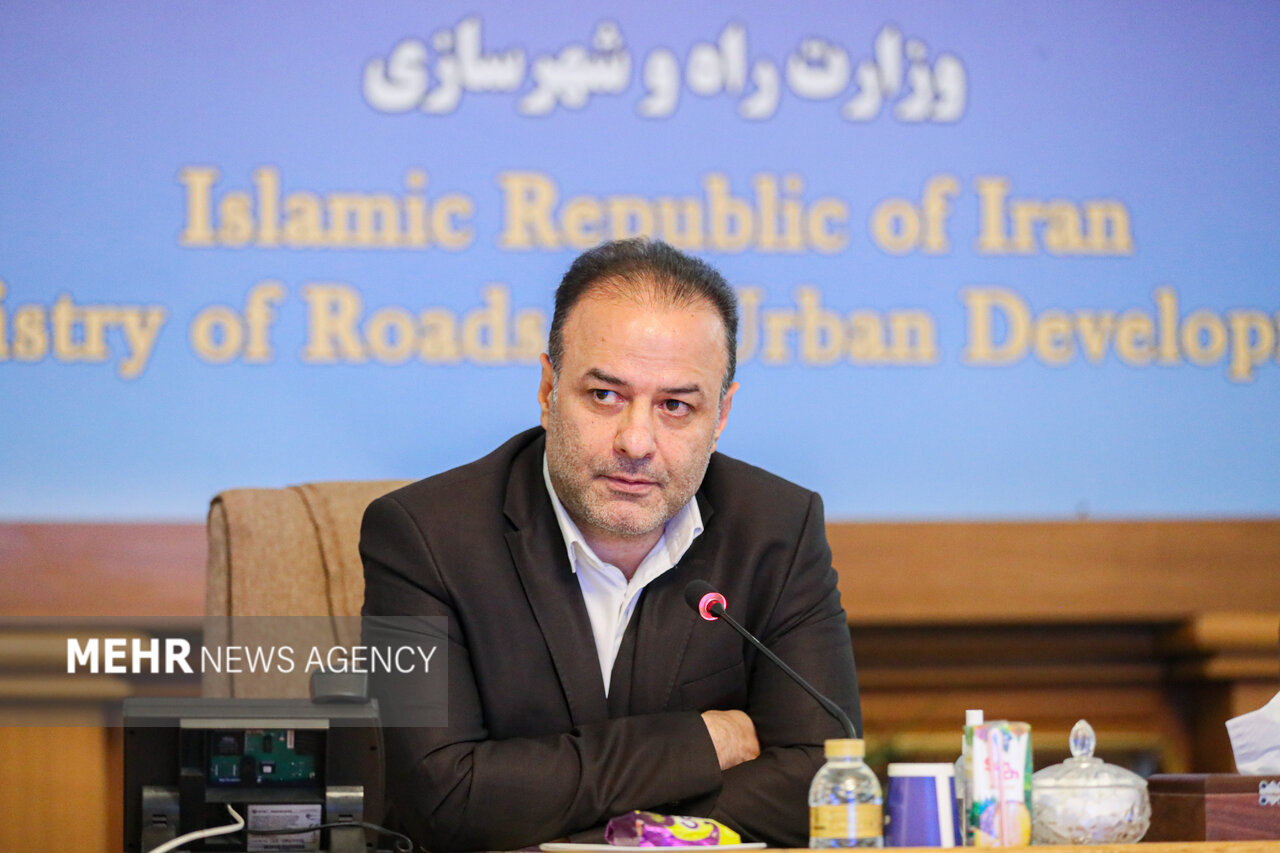 تغییر نام و مشخصات بلیط هواپیما قانونی شد; سقف هزینه دو میلیون ریال می باشد