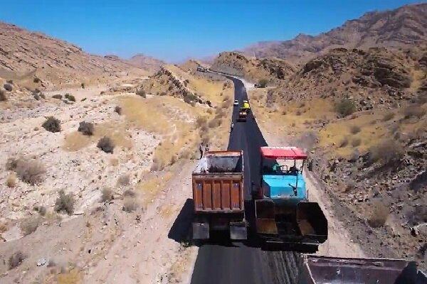 اصلاح و بهسازی محور «نینیزک–کلمه» در شهرستان دشتستان