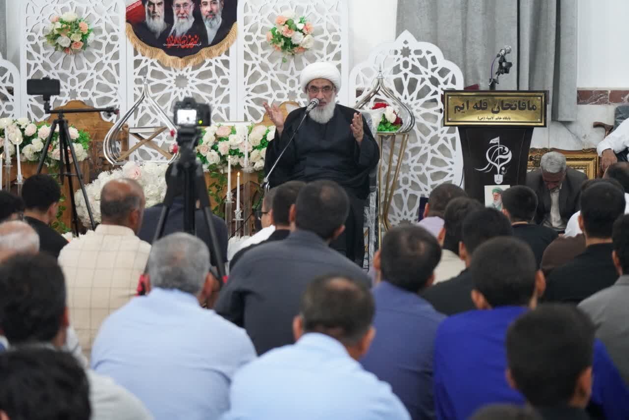 امام جمعه بوشهر: تربیت قرآنی راه صیانت از نسل جوان در برابر دشمن است