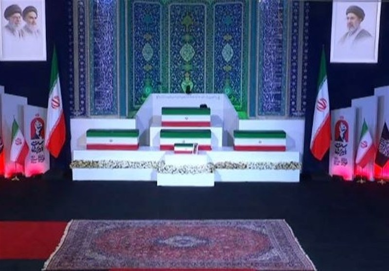نوسروده‌ای در سوگ رهبر شهید؛ دیگر گذشت آن که نگاهت کنم به شوق