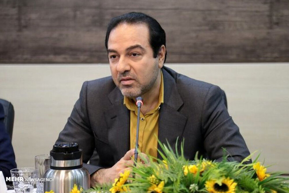 رئیسی: تهدیدها مانع خدمات‌دهی مناسب در خارگ نشده است