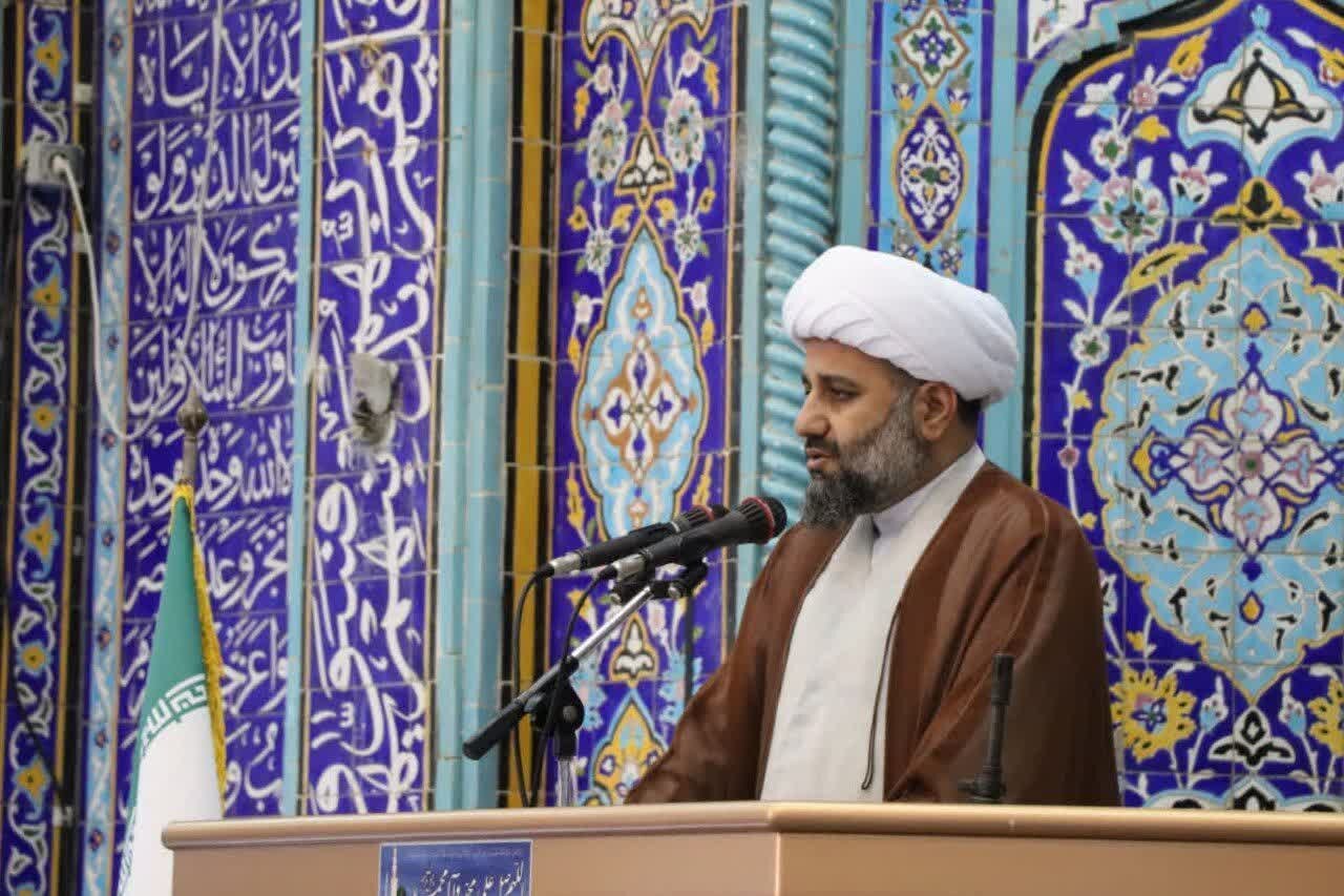 امام جمعه خارگ: دولت باید محل امید مردم و پناهگاه حل مشکلات باشد