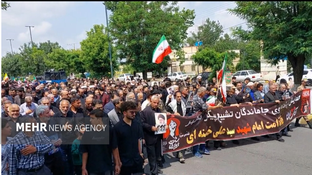 مشگین‌شهر؛ جاماندگان تشییع رهبر شهید عهدی تازه با ولایت بستند