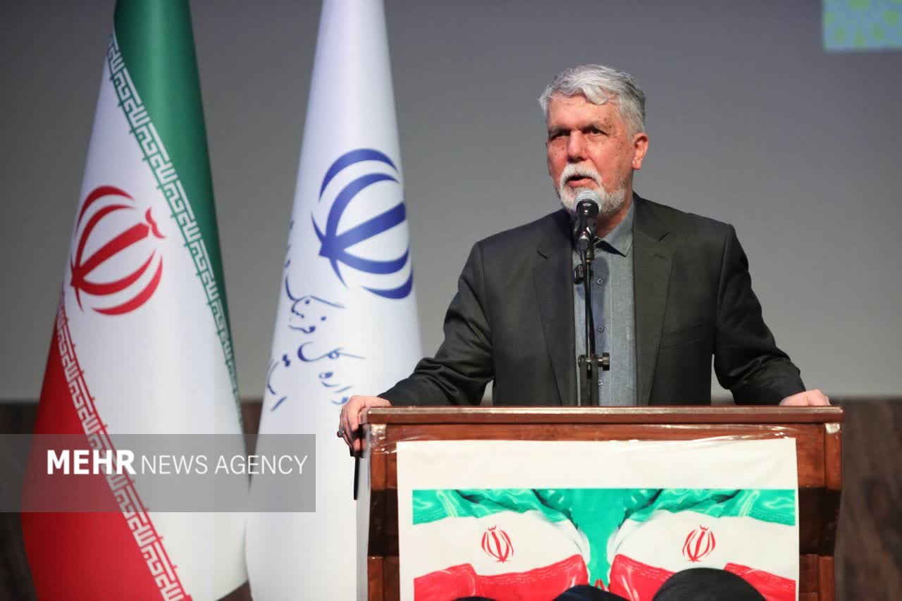 افتتاح مجتمع فرهنگی کلور پس از ۱۷سال با حضور وزیر فرهنگ و ارشاد اسلامی