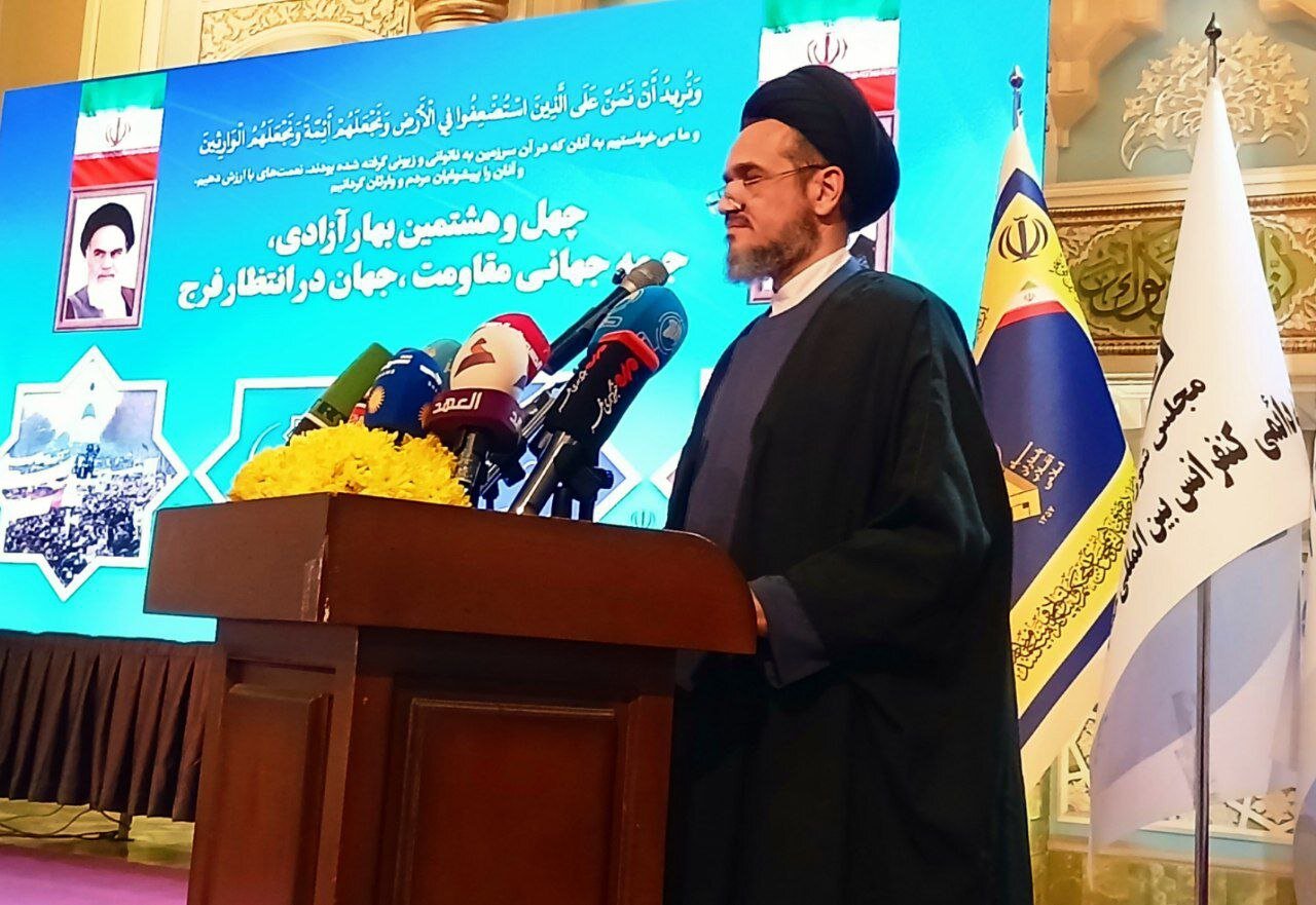 حجت الاسلام موسوی: معیار ما اسلام است. ایرانی، عراقی و یمنی معنایی ندارد