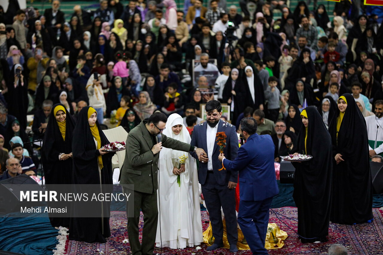 جشن باشکوه نیمه شعبان در مصلی خاتم الانبیاء(ص) زنجان