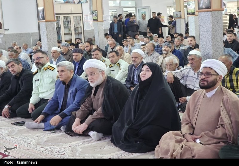ورمقانی: مکتب رهبر شهید با خون شهدا زنده‌تر از همیشه ادامه دارد