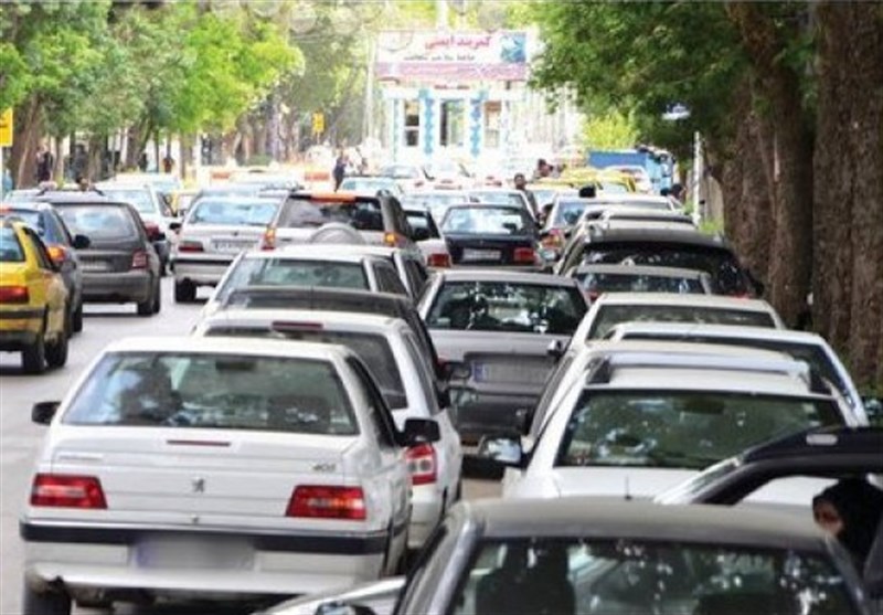انتقاد چمران از لغو مصوبه دریافت عوارض کسری پارکینگ توسط دیوان عدالت