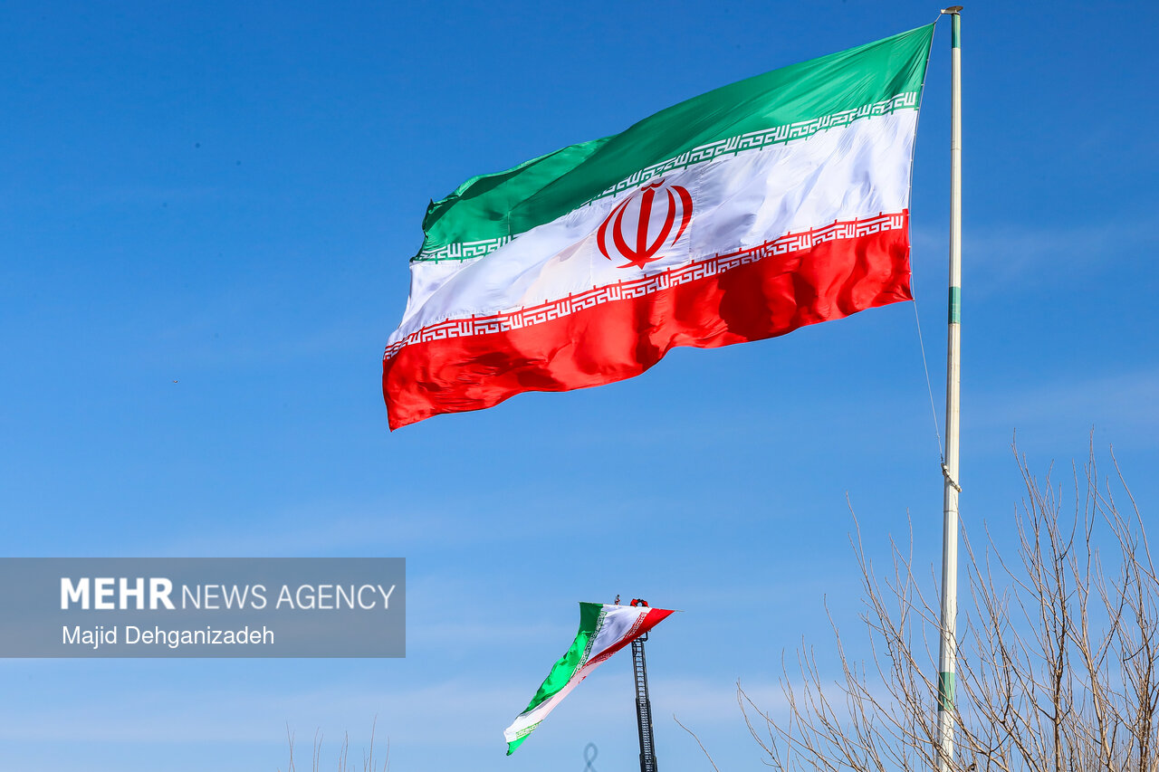 مراسم روز ملی جمهوری اسلامی "سلام سفیران" با حضور رئیس جمهور برگزار شد.